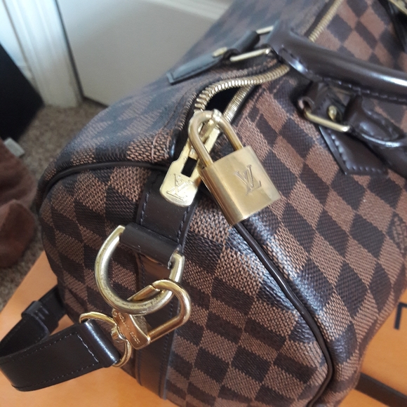 TRADED ❤️ Additional Photos of LV Speedy 30 Bandouliere - Picture 7 of 14